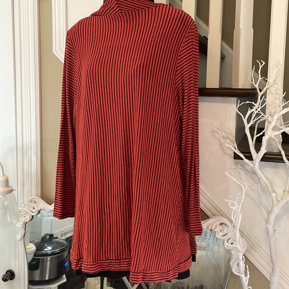 Susan Lawrence Lightweight Striped Cardigan Sweater - Picture 6 of 9